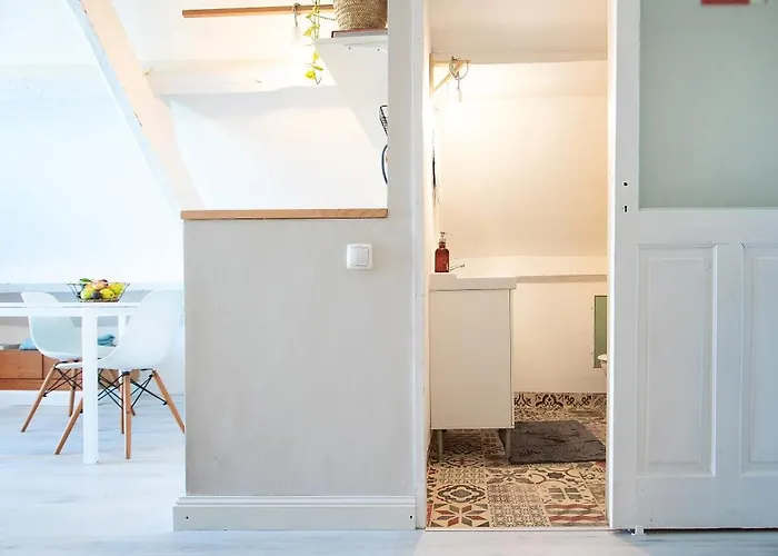 Pompeu Art Nouveau Apartamento